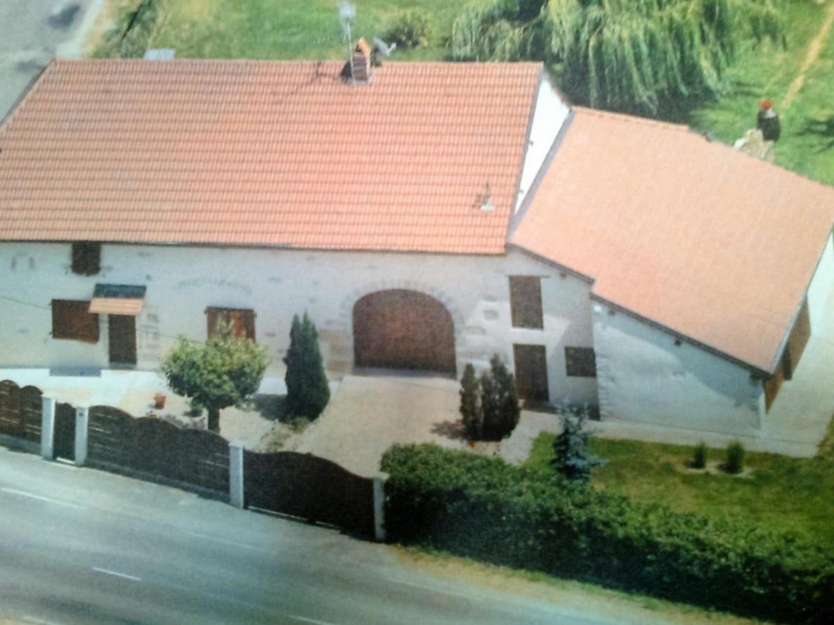 Studio A La Campagne Dans Corps De Ferme Renovee Chancey Luaran gambar
